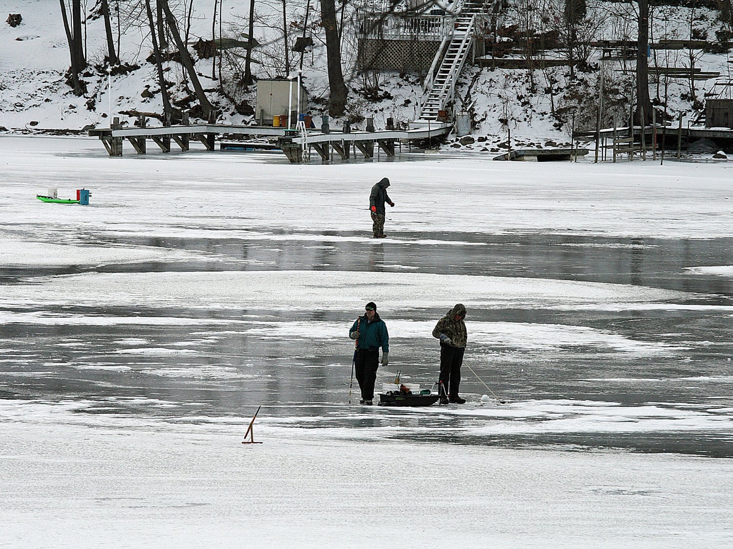 Spectacular Ice Fishing in Sodus Bay FishNY