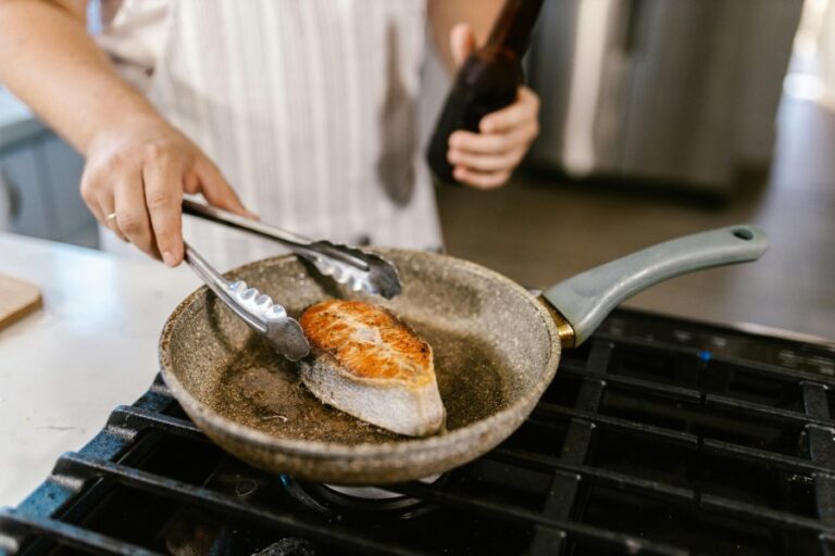 Top Fish De-scalers for Quick, Easy Cleaning
