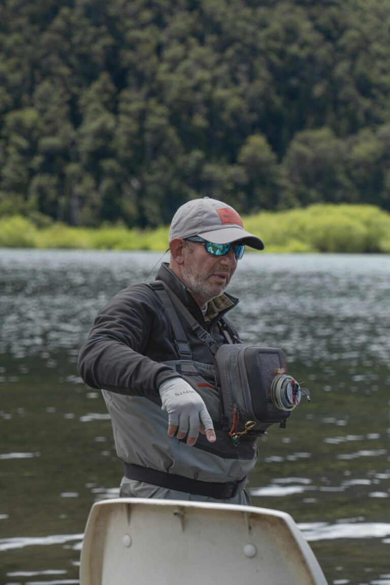 Best Fishing Gloves for Comfort & Protection