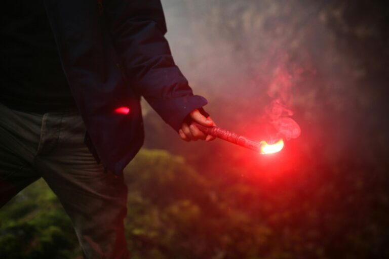 Best Flares & Safety Gear for Fishing